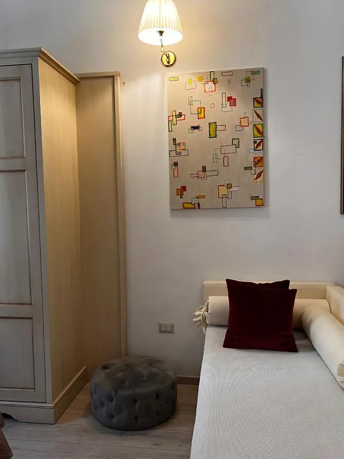 Affittacamere Louis Cagliari Maison d'hôtes